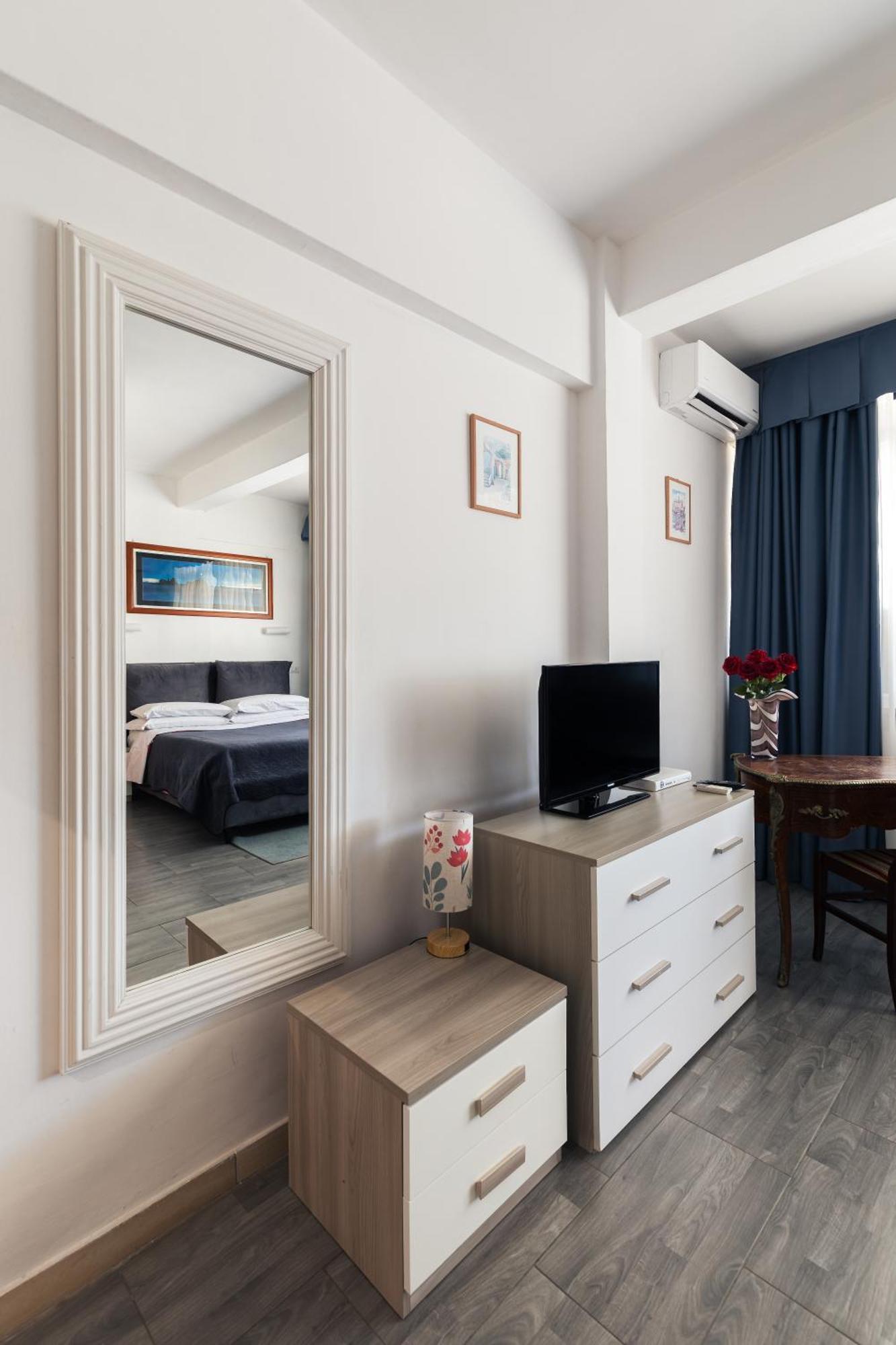 Hotel Giulietta E Romeo Казаль-Палокко Экстерьер фото